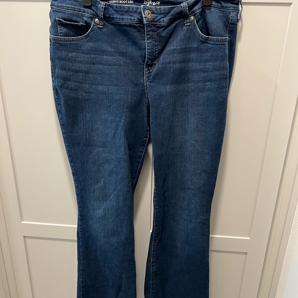 A dark blue Jean size 16 never use